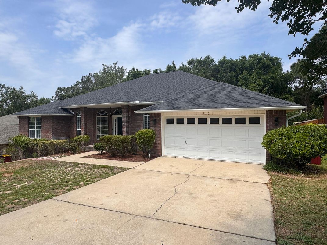Attached, Exterior, Facade, Brick Facade, Ranch