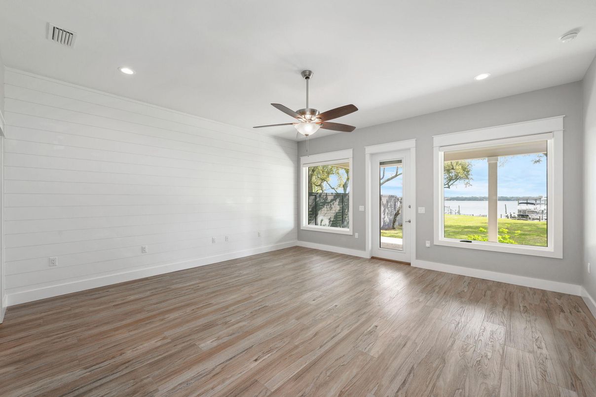 Empty room, Interior, Recessed Lighting, Water, Wood Texture Flooring