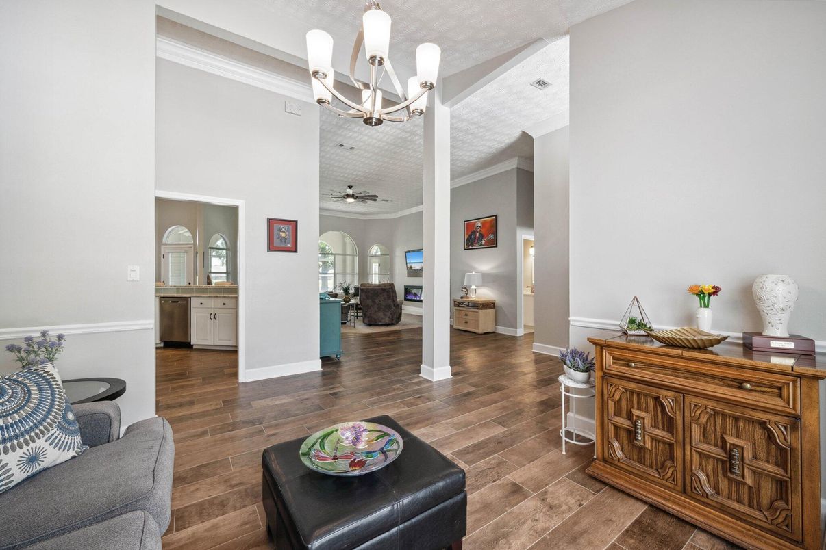 Chandelier, Interior, Wood Texture Flooring