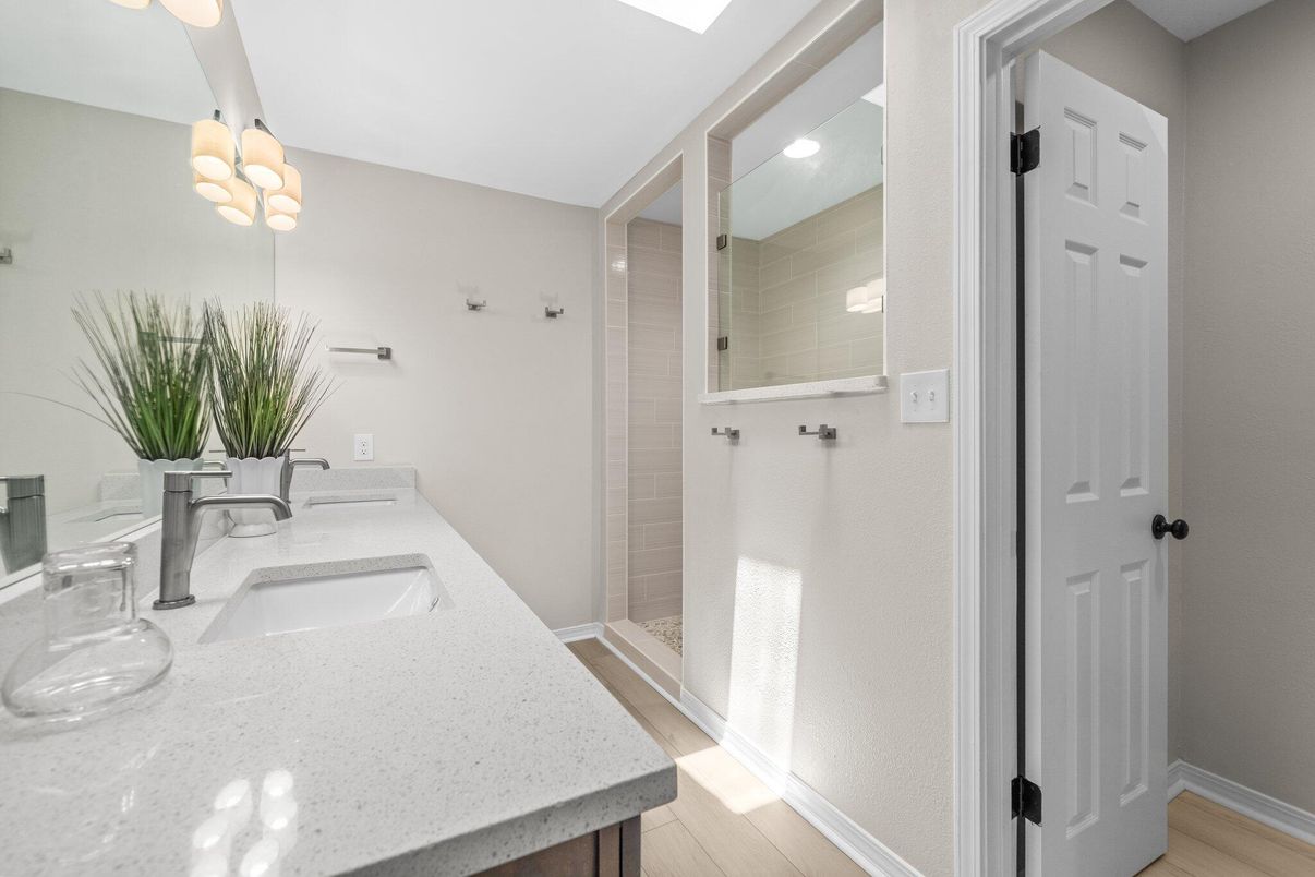 Bathroom, Dual Sink Vanities, Interior, Wood Texture Flooring