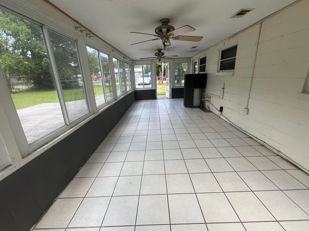 Empty room, Interior, Sun Room