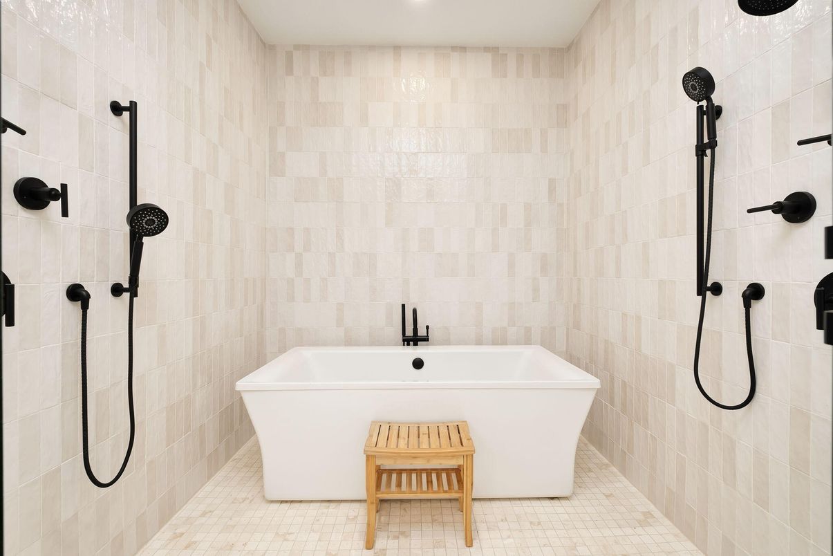 Bathroom, Free Standing Baths, Interior, Recessed Lighting