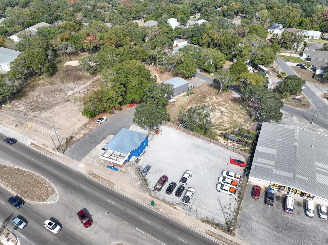 Exterior, Drone