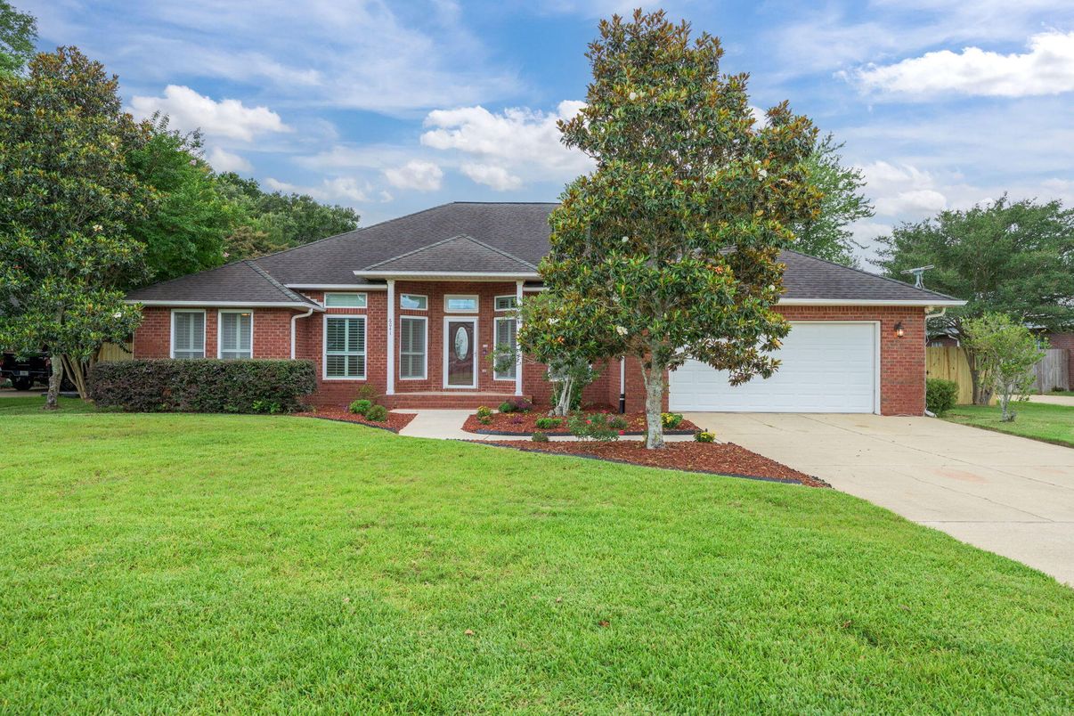 Attached, Exterior, Facade, Brick Facade, Ranch