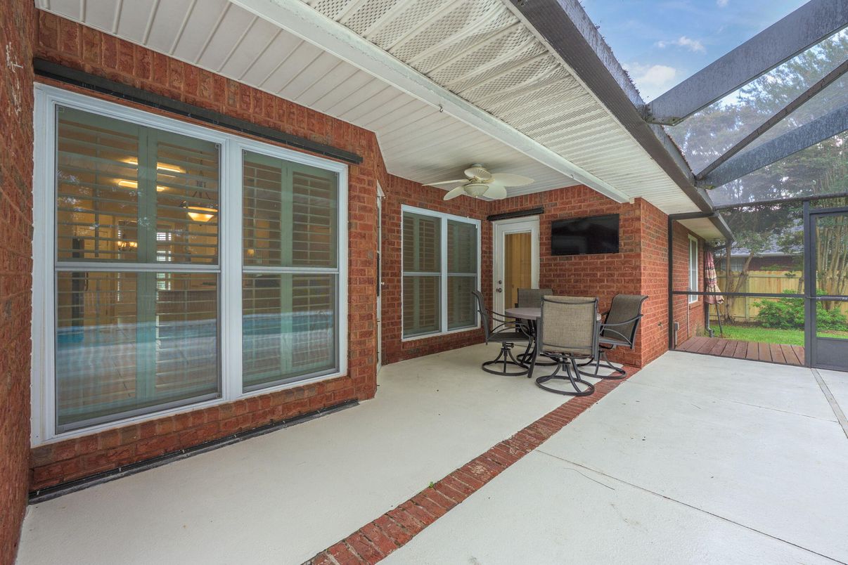 Glass Ceilings, Interior, Stone Walls, Sun Room