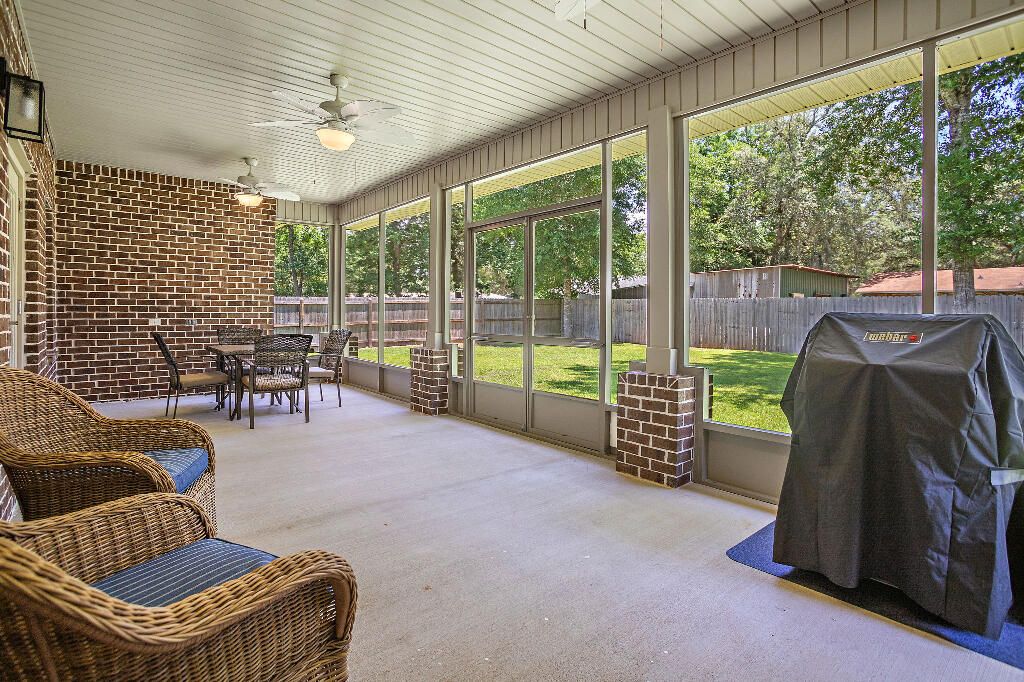 Dining room, Interior, Stone Walls, Sun Room