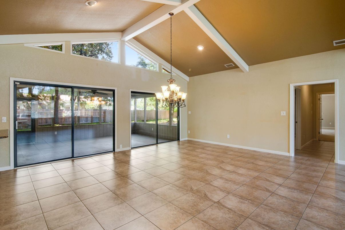 Chandelier, Empty room, Interior, Recessed Lighting