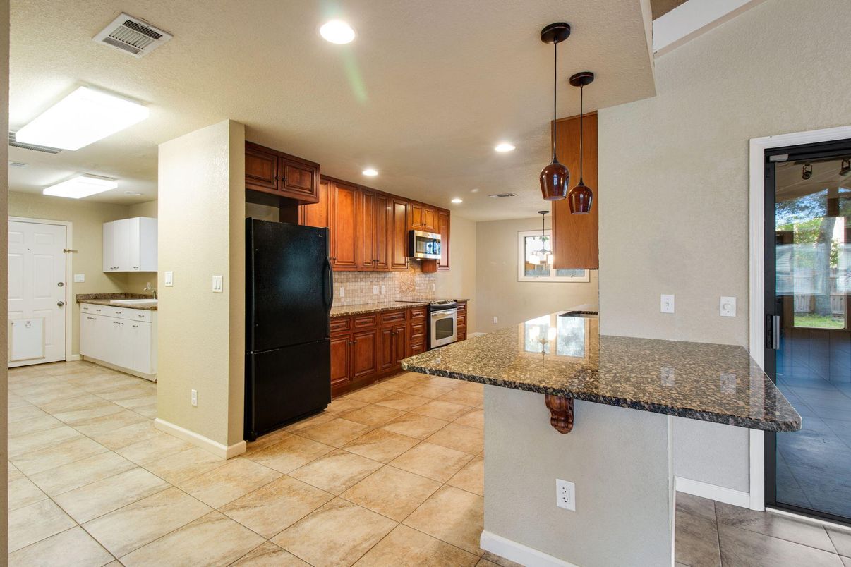 Interior, Kitchen, Recessed Lighting