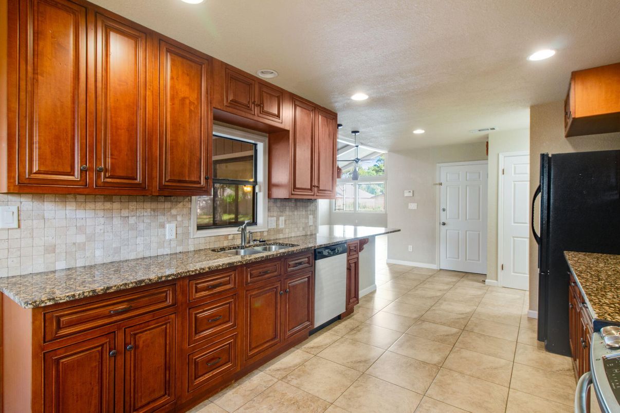 Interior, Kitchen, Recessed Lighting