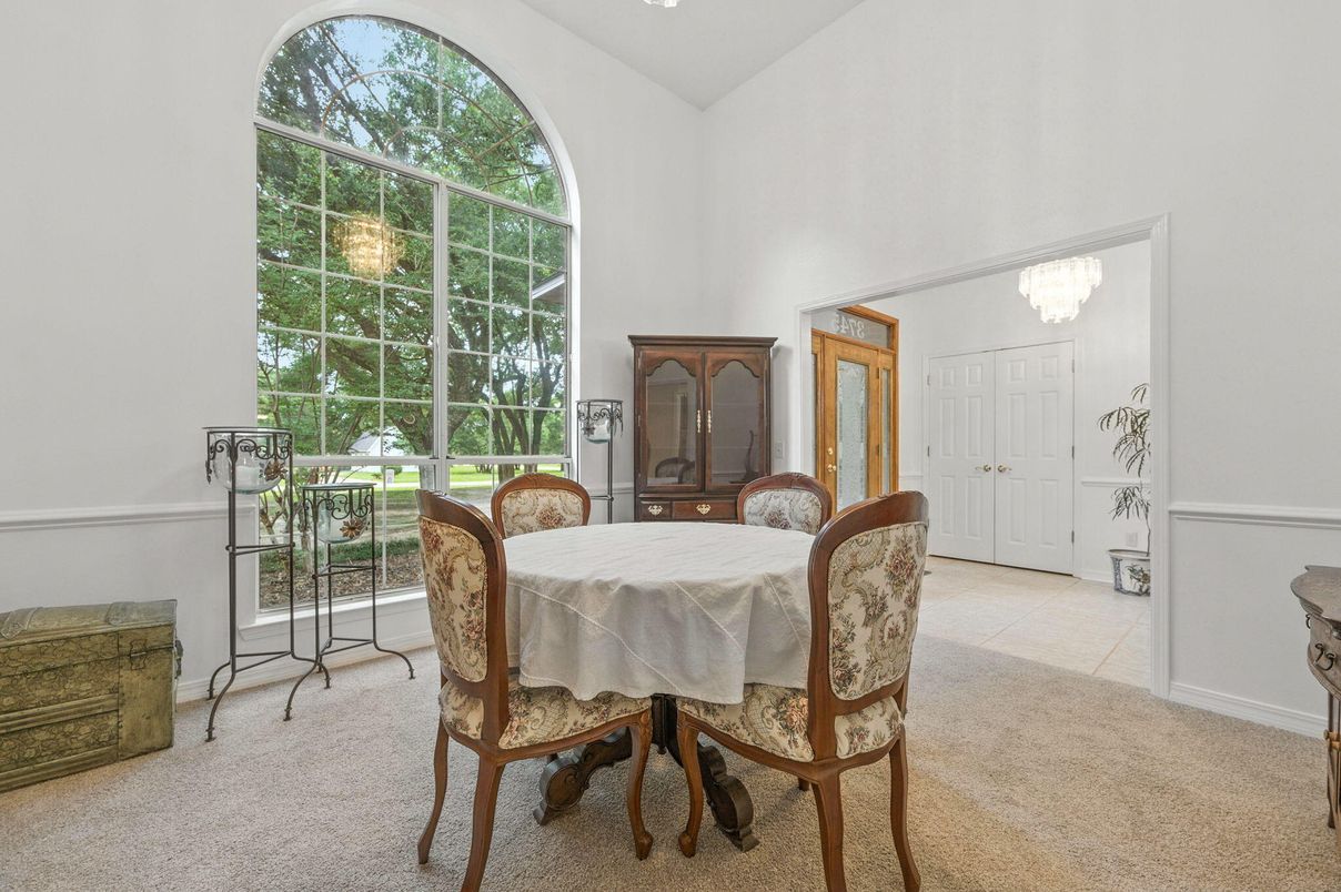Chandelier, Dining room, Interior, Recessed Lighting
