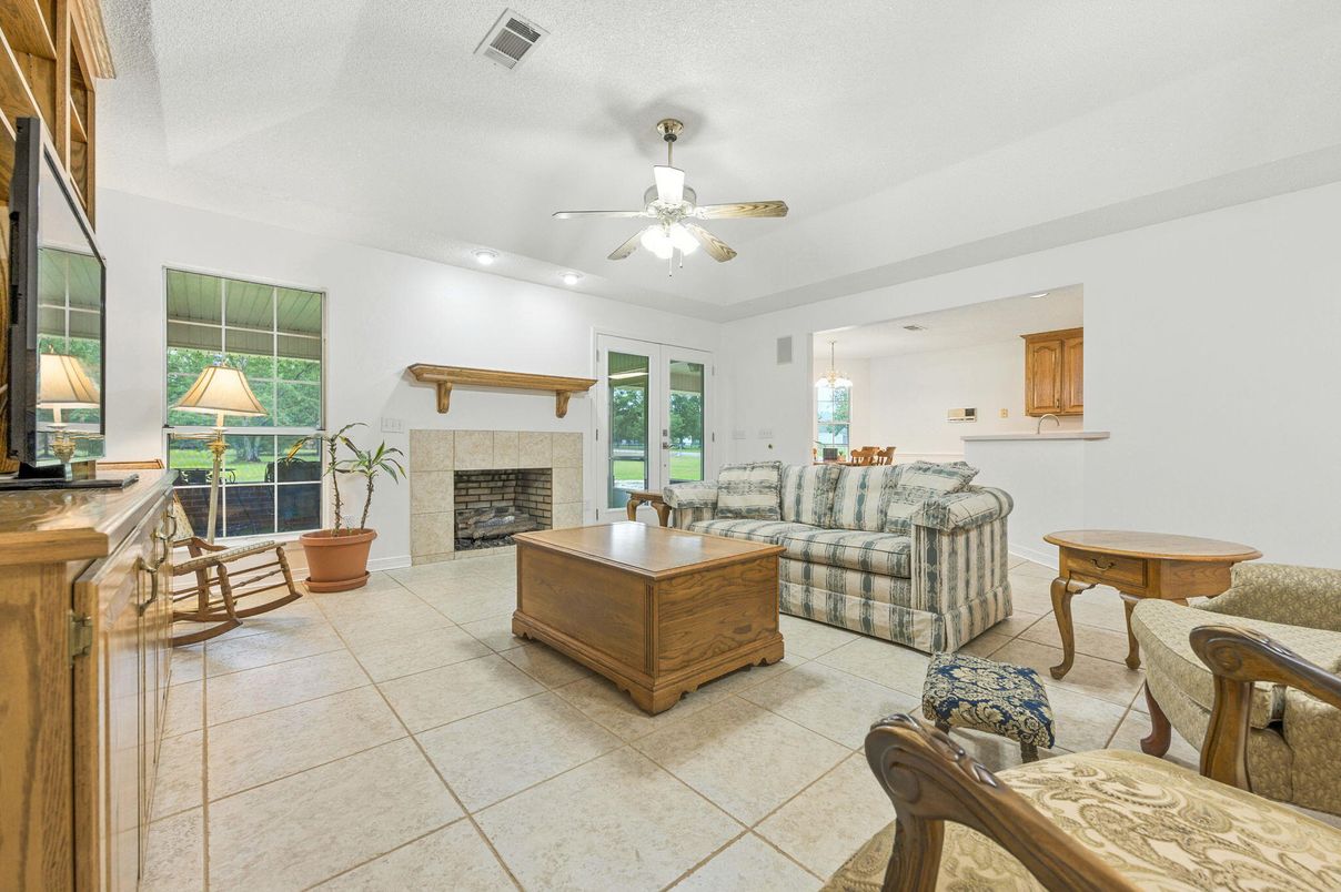 Fireplace, Interior, Living room, Recessed Lighting