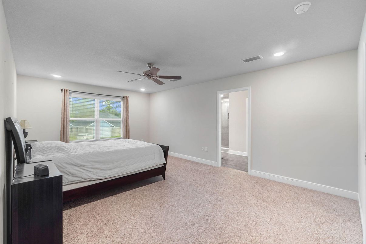 Bedroom, Interior, Recessed Lighting