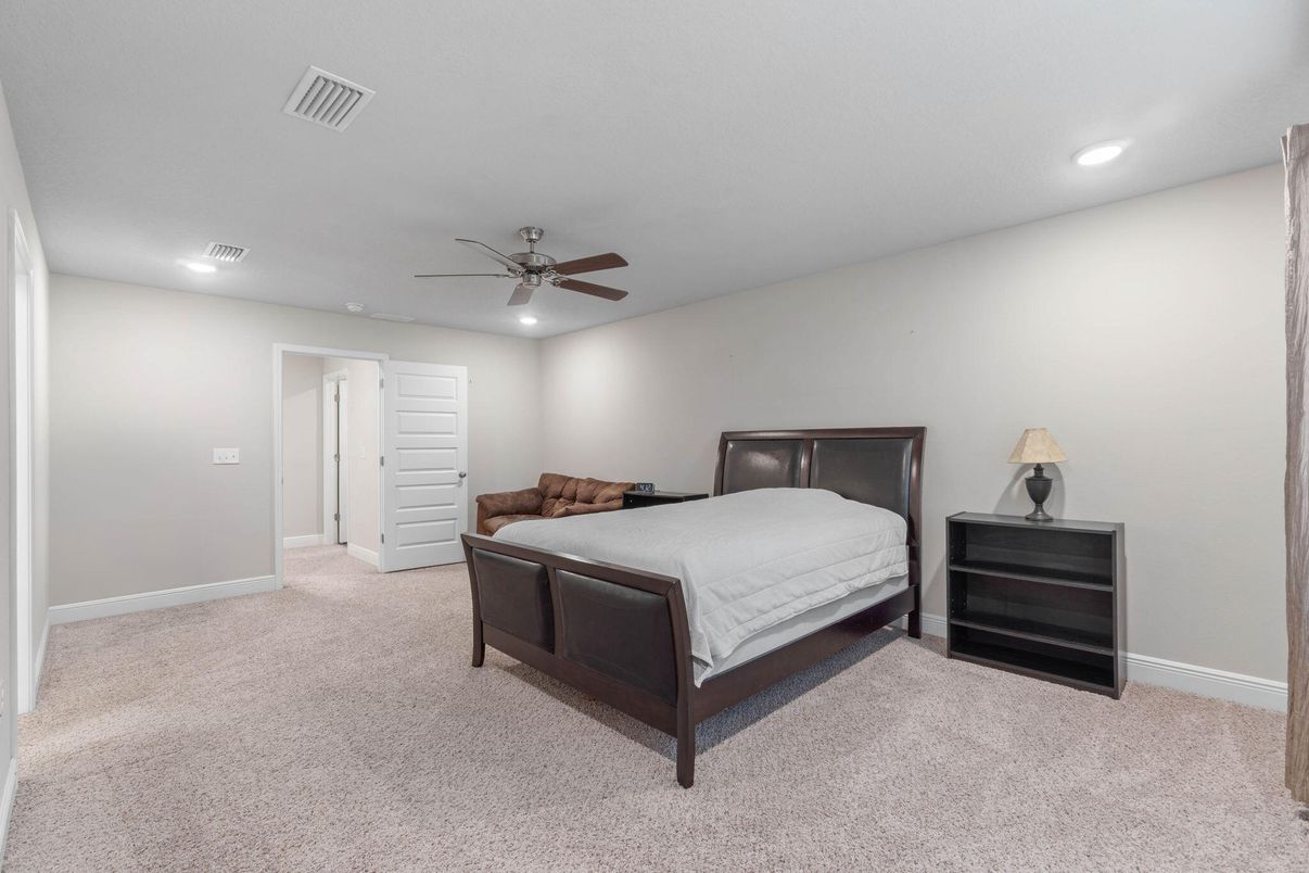 Bedroom, Interior, Recessed Lighting