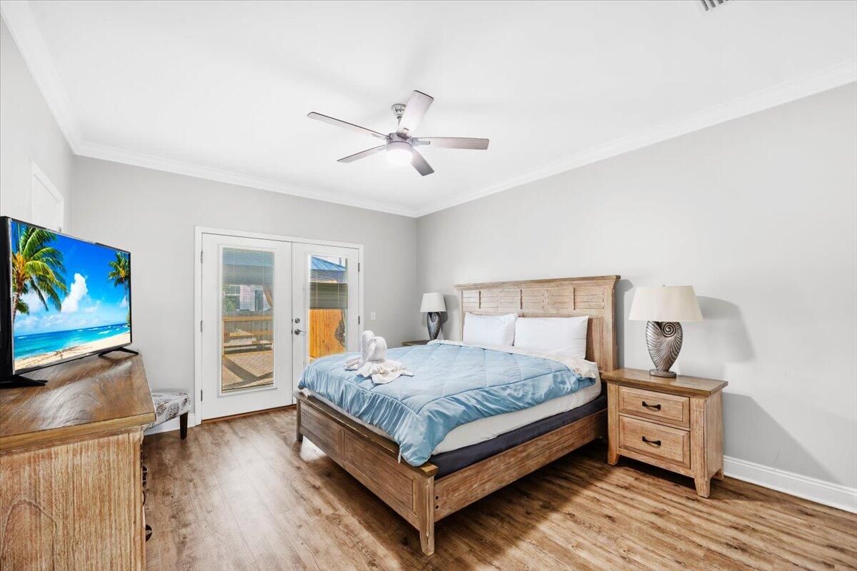 Bedroom, Interior, Wood Texture Flooring