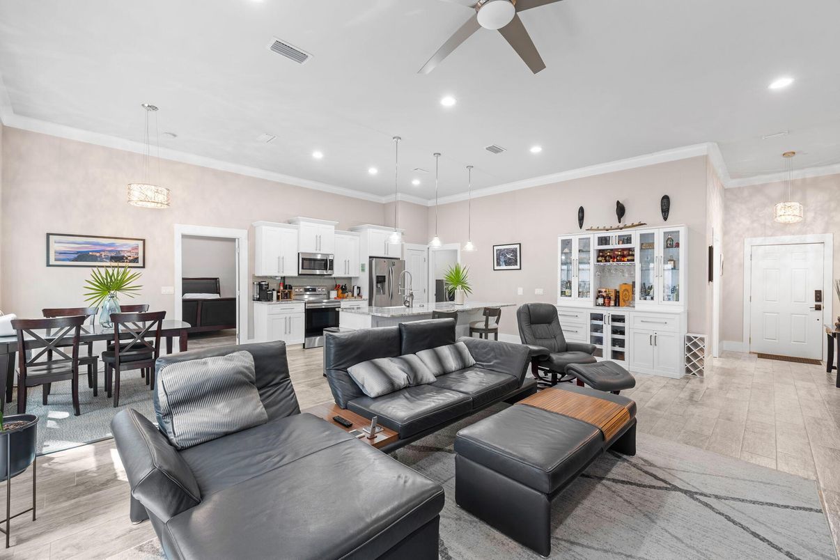 Dining room, Interior, Kitchen, Living room, Pendant Lights, Recessed Lighting, Wood Texture Flooring
