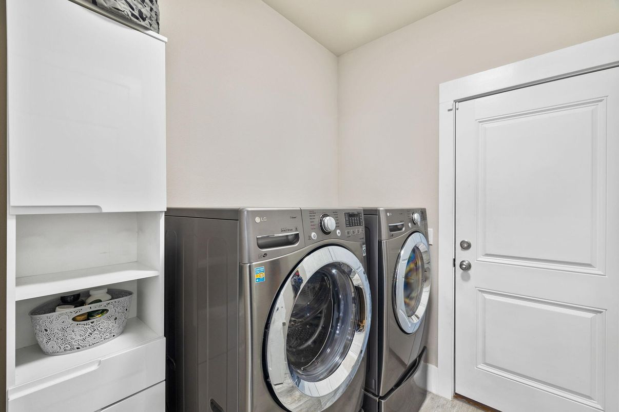 Interior, Washer