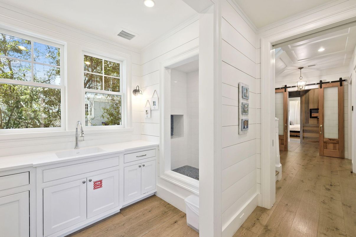 Bathroom, Interior, Recessed Lighting, Wood Texture Flooring