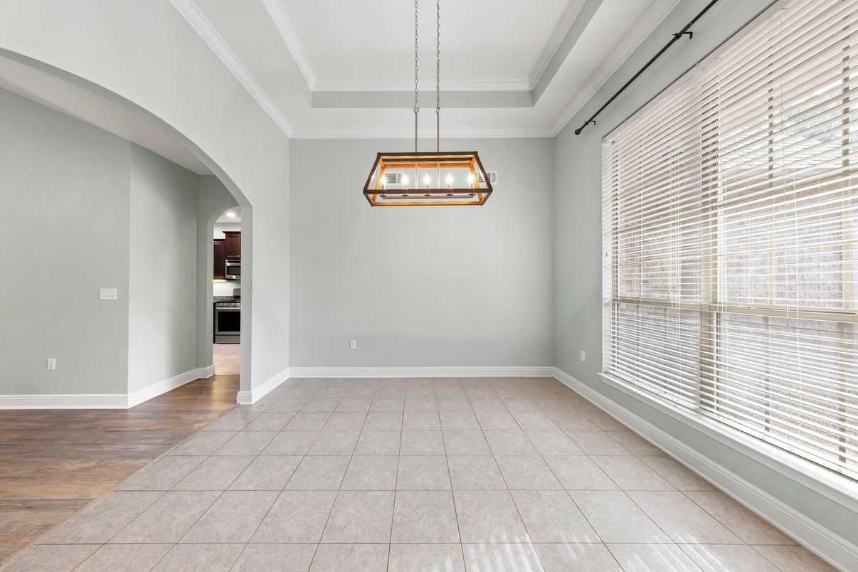 Empty room, Interior, Pendant Lights, Wood Texture Flooring