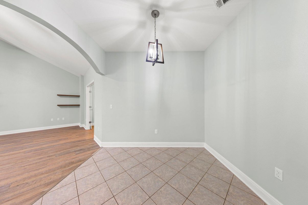 Empty room, Interior, Pendant Lights, Wood Texture Flooring