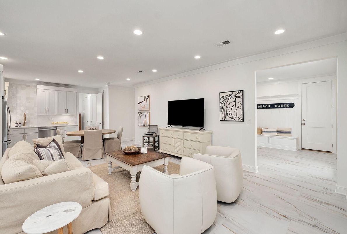 Dining room, Interior, Kitchen, Living room, Marble, Recessed Lighting