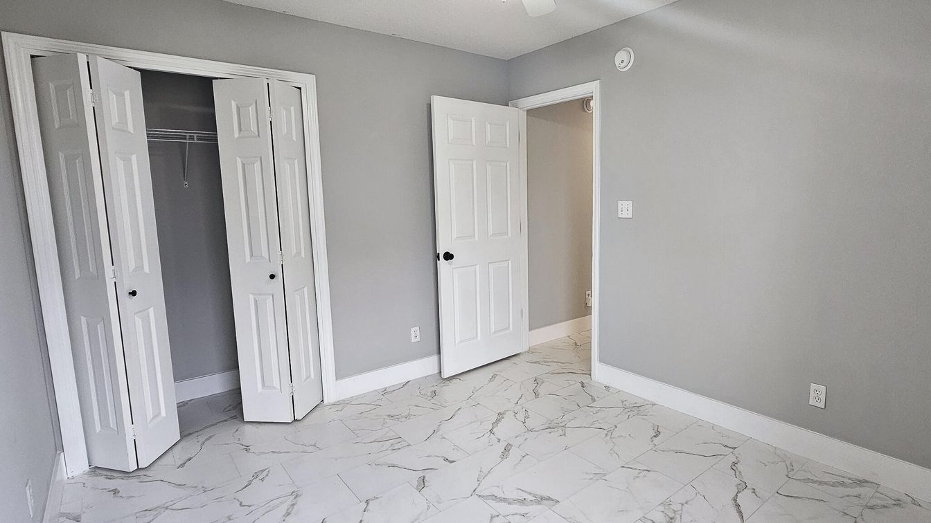 Empty room, Interior, Marble