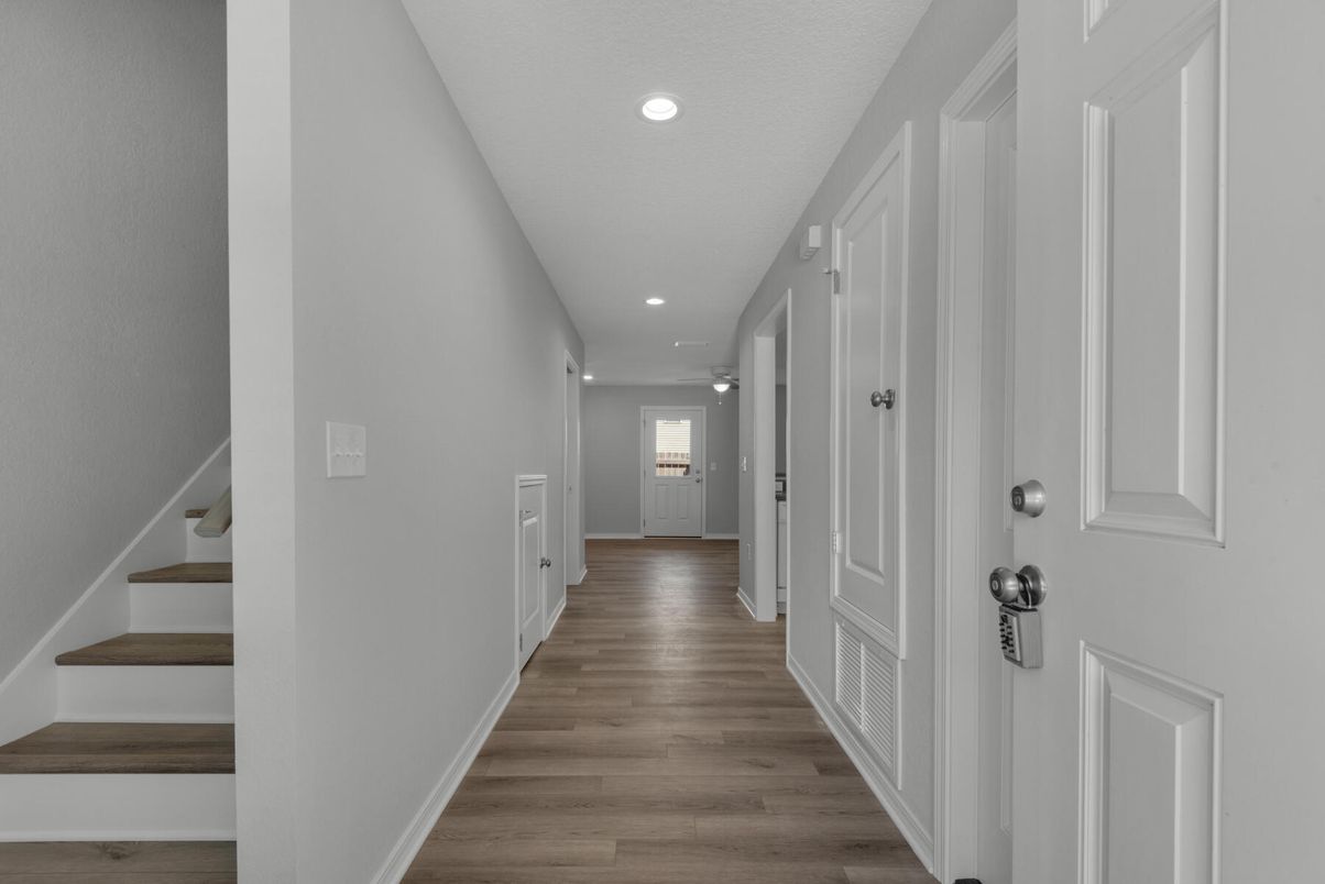 Interior, Recessed Lighting, Wood Texture Flooring