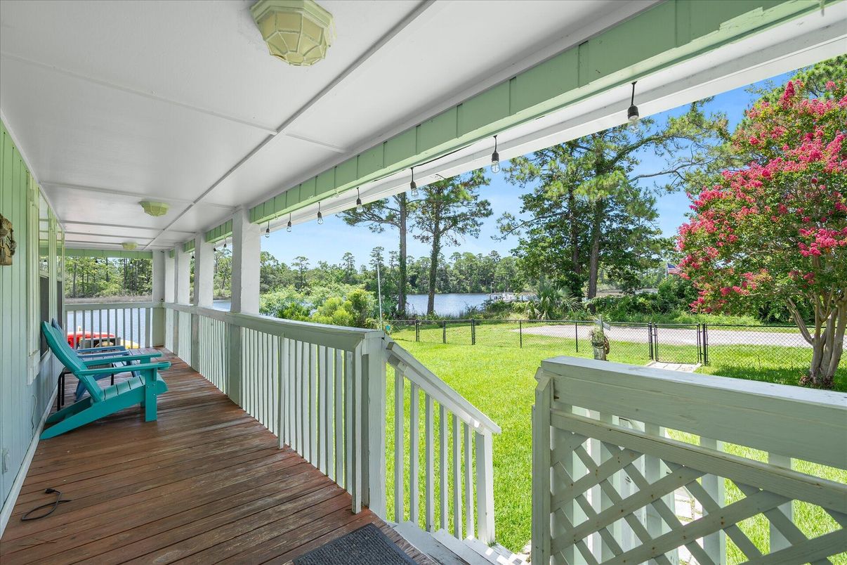 Backyard, Exterior, Water