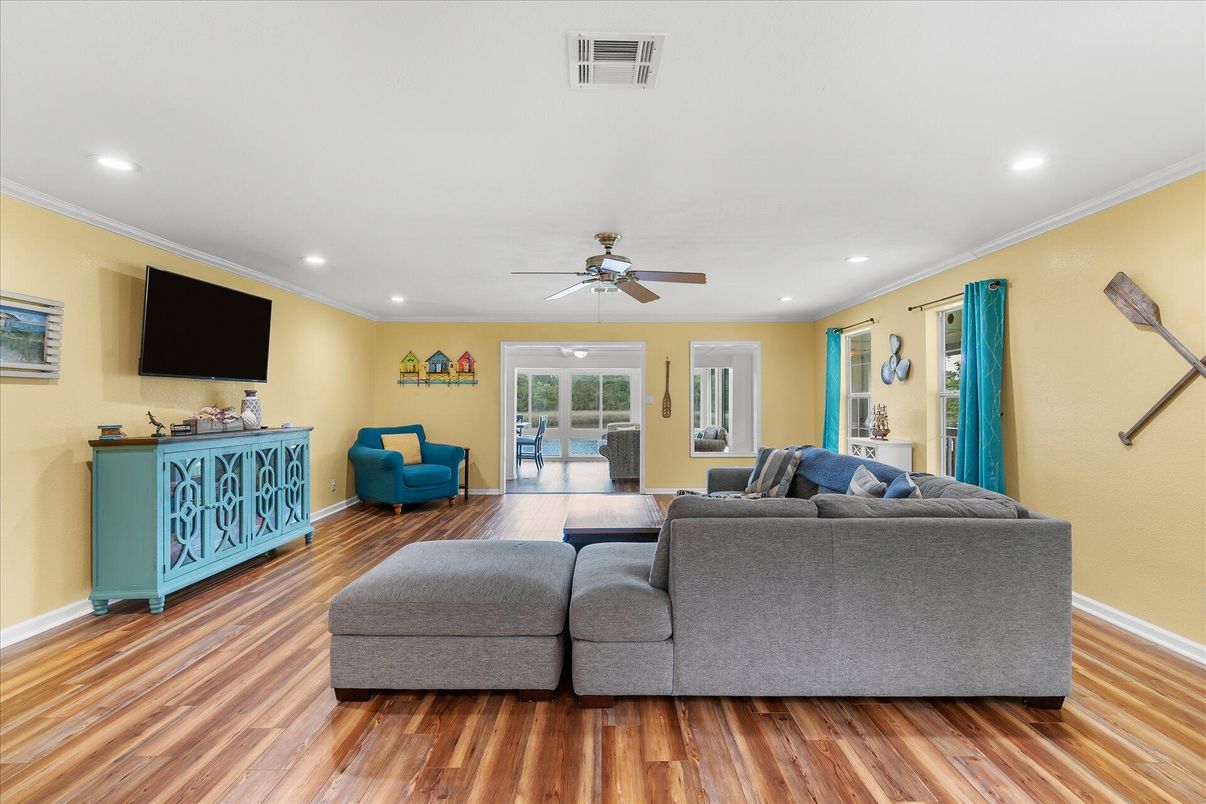 Interior, Living room, Recessed Lighting, Wood Texture Flooring