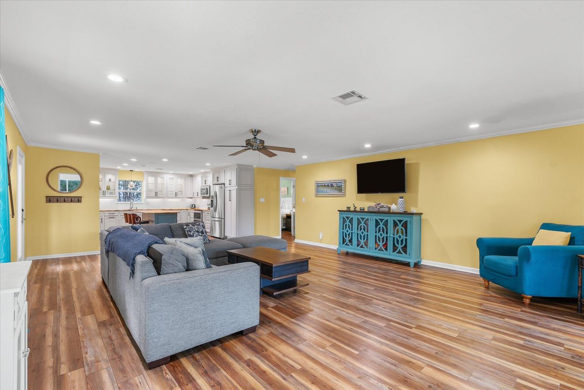 Interior, Kitchen, Living room, Recessed Lighting, Wood Texture Flooring