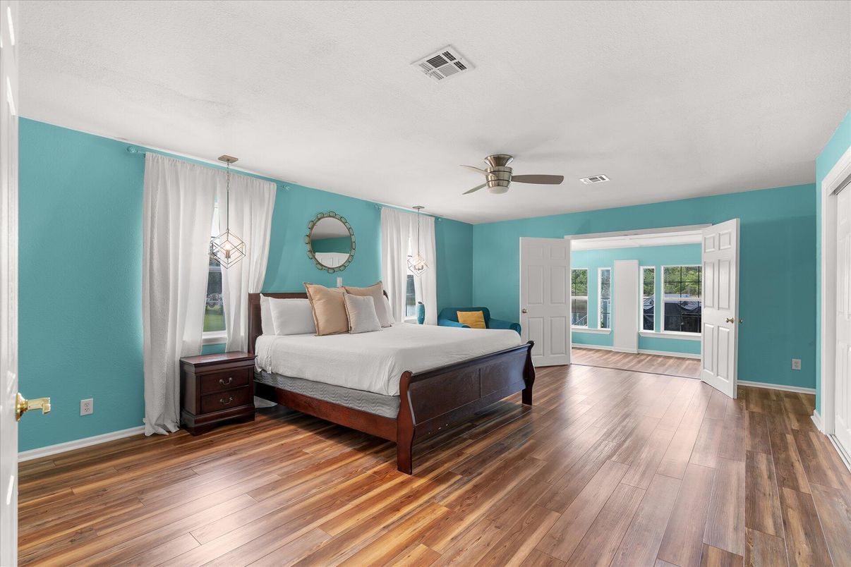Bedroom, Interior, Wood Texture Flooring