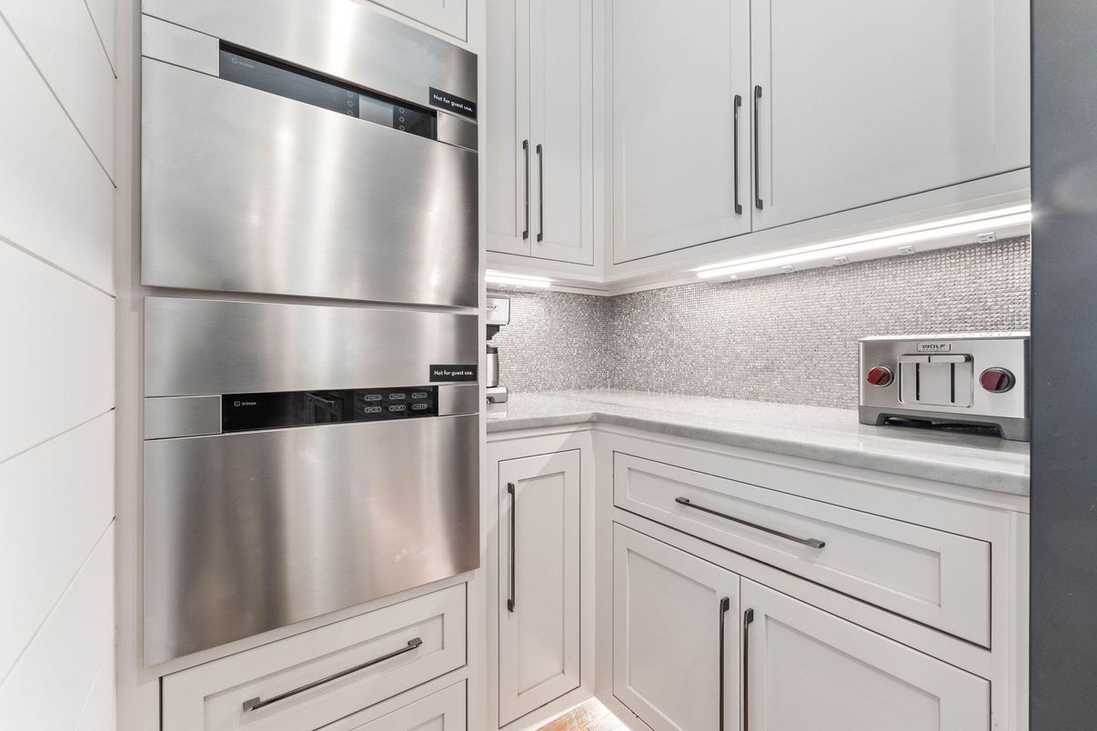 Interior, Kitchen, Stainless Steel Appliances