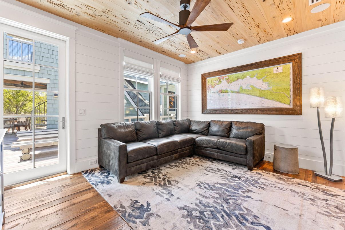 Interior, Living room, Recessed Lighting, Wooden Ceilings, Wood Texture Flooring