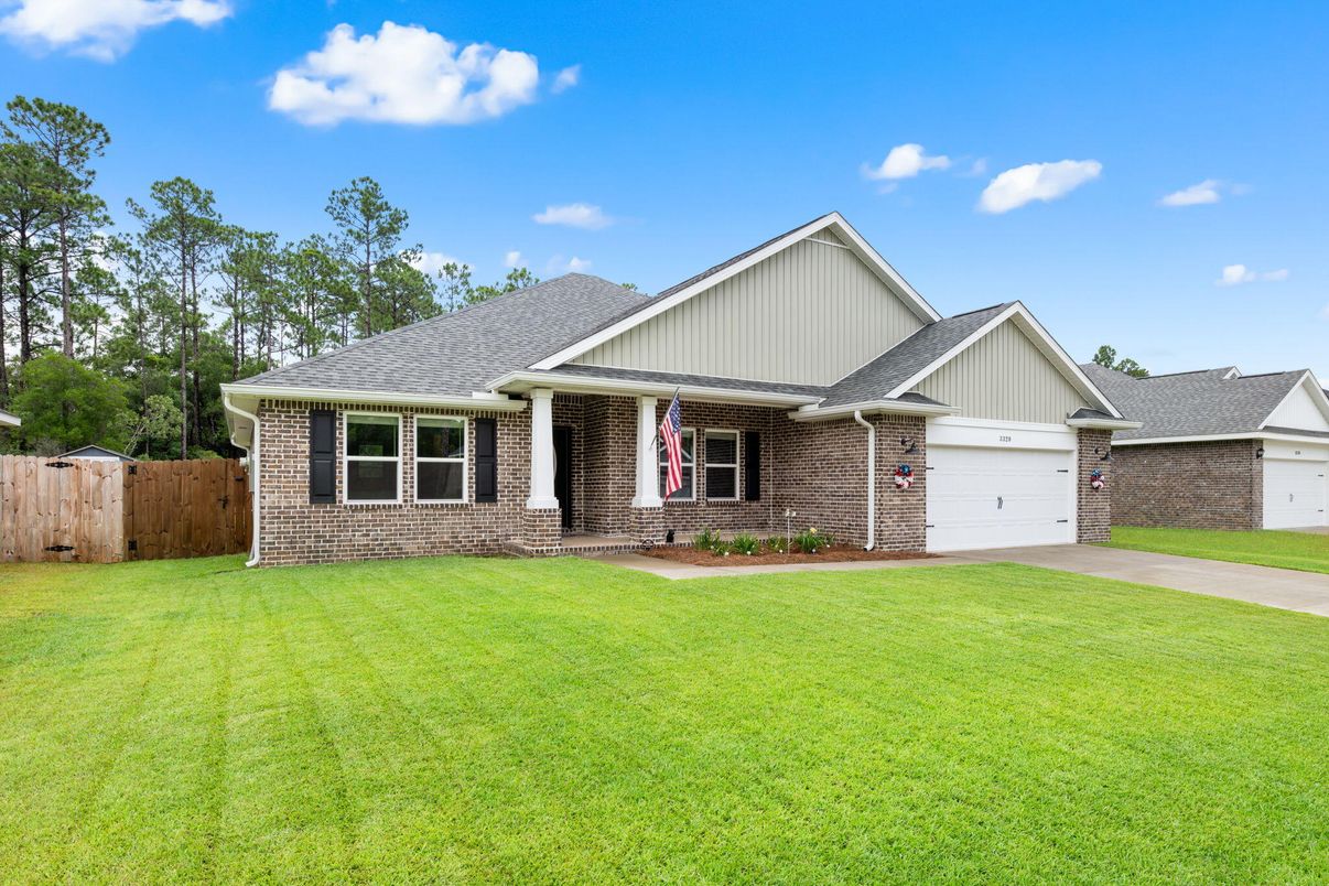 Attached, Exterior, Facade, Brick Facade, Farmhouse
