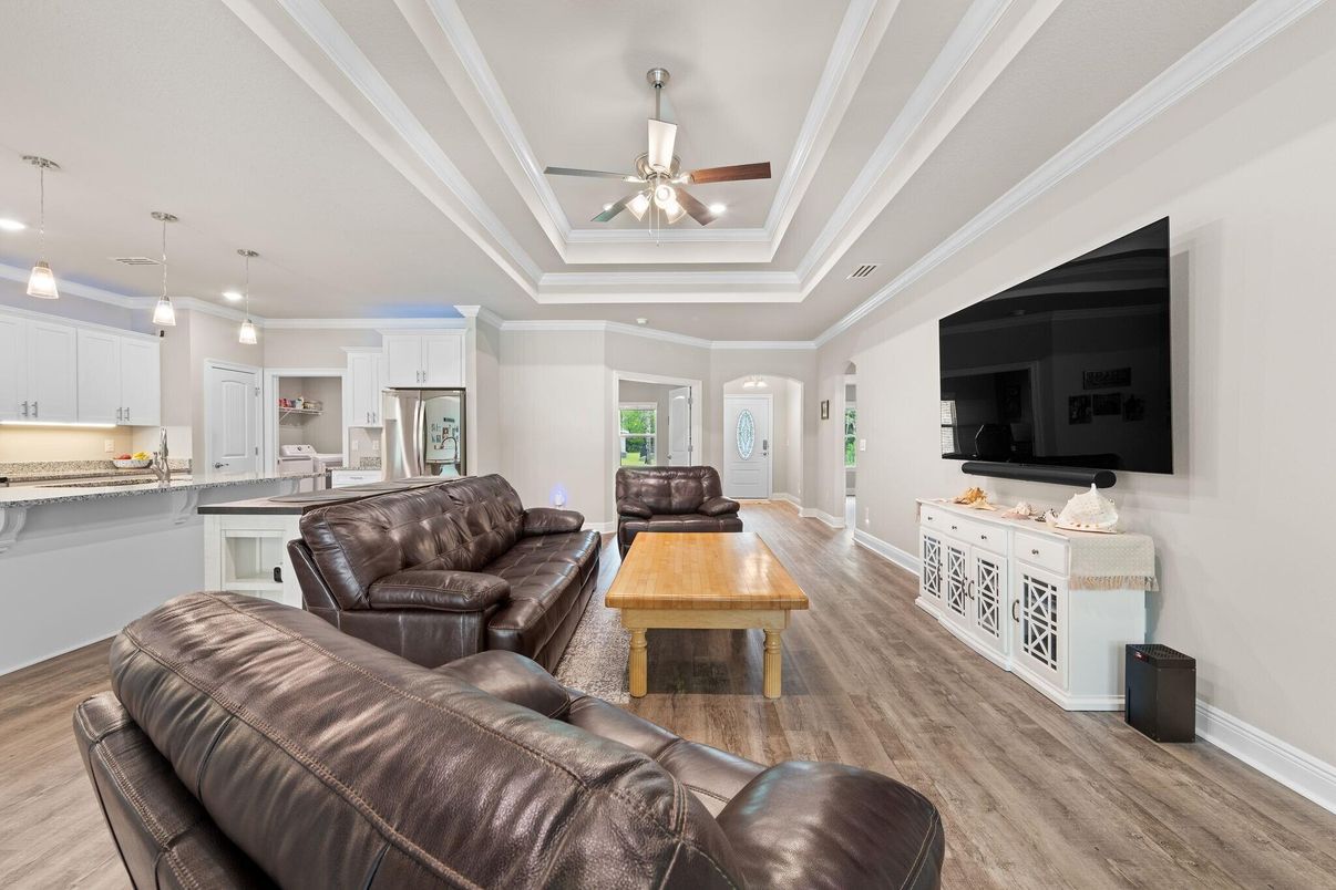 Interior, Kitchen, Living room, Pendant Lights, Recessed Lighting, Wood Texture Flooring