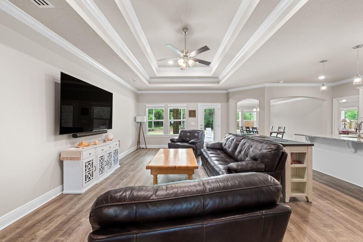 Interior, Living room, Pendant Lights, Recessed Lighting, Wood Texture Flooring