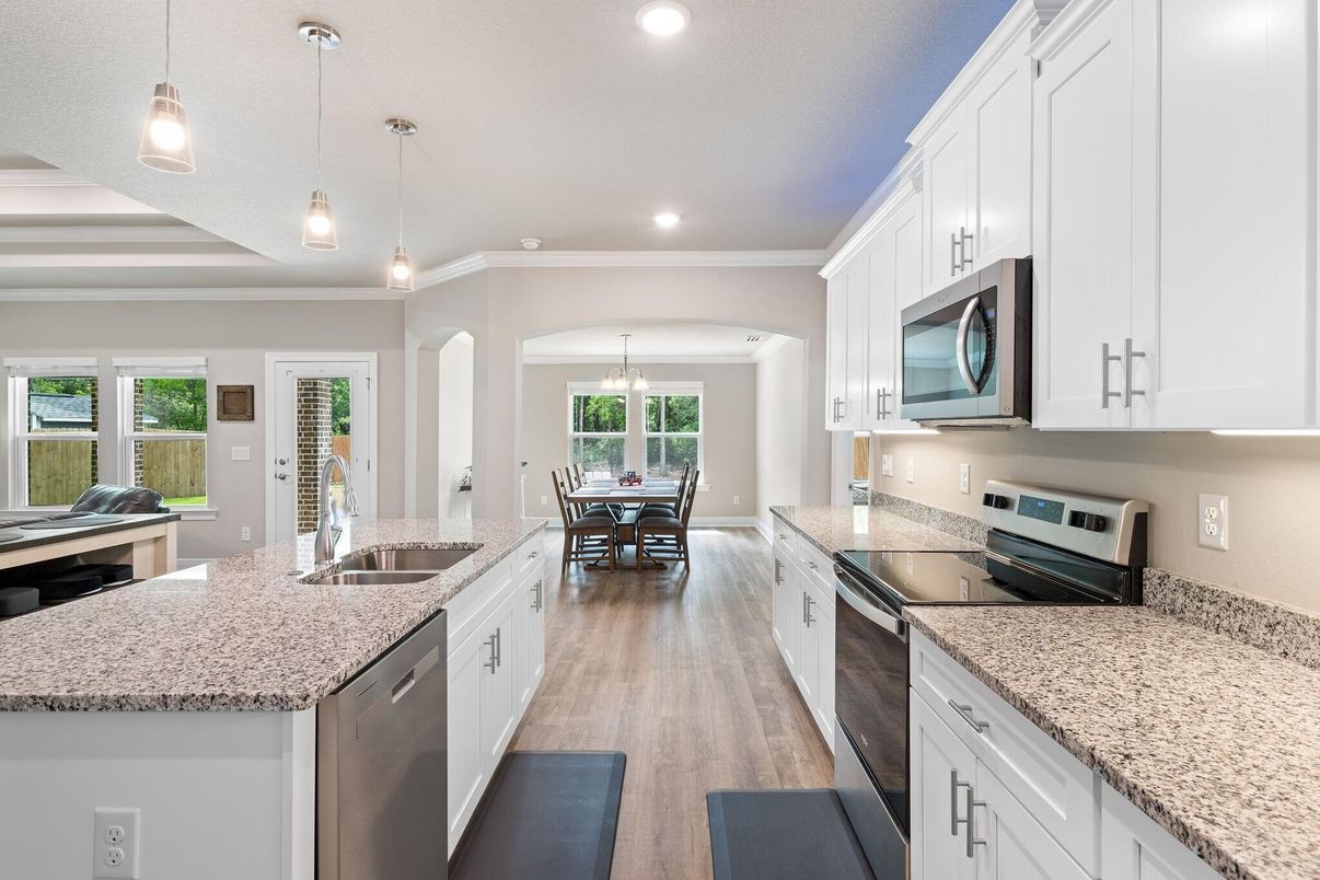 Dining room, Interior, Kitchen, Pendant Lights, Recessed Lighting, Wood Texture Flooring