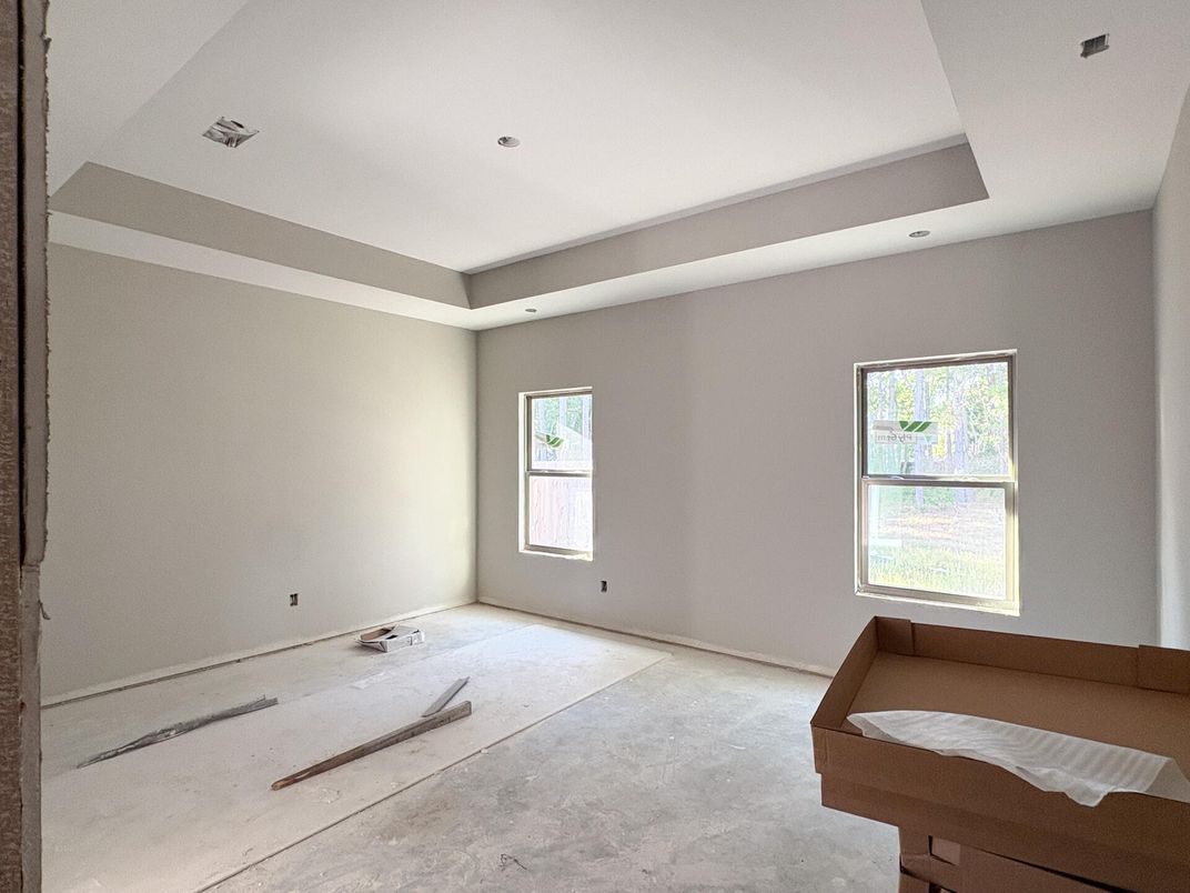 Empty room, Interior, Recessed Lighting