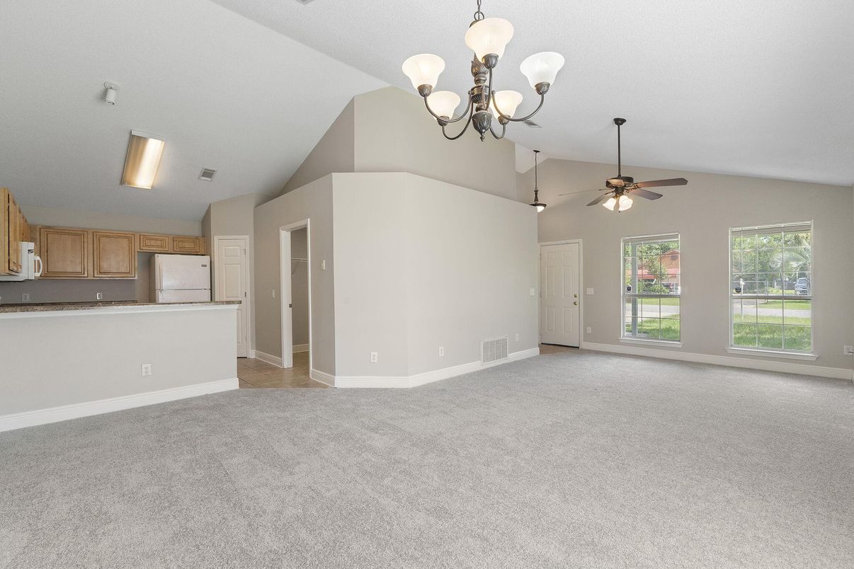 Chandelier, Empty room, Interior, Kitchen