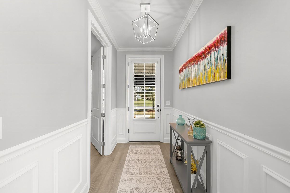 Interior, Pendant Lights, Wood Texture Flooring