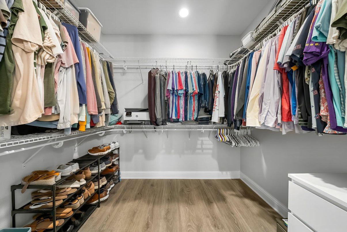 Interior, Recessed Lighting, Walk-in Closets, Wood Texture Flooring