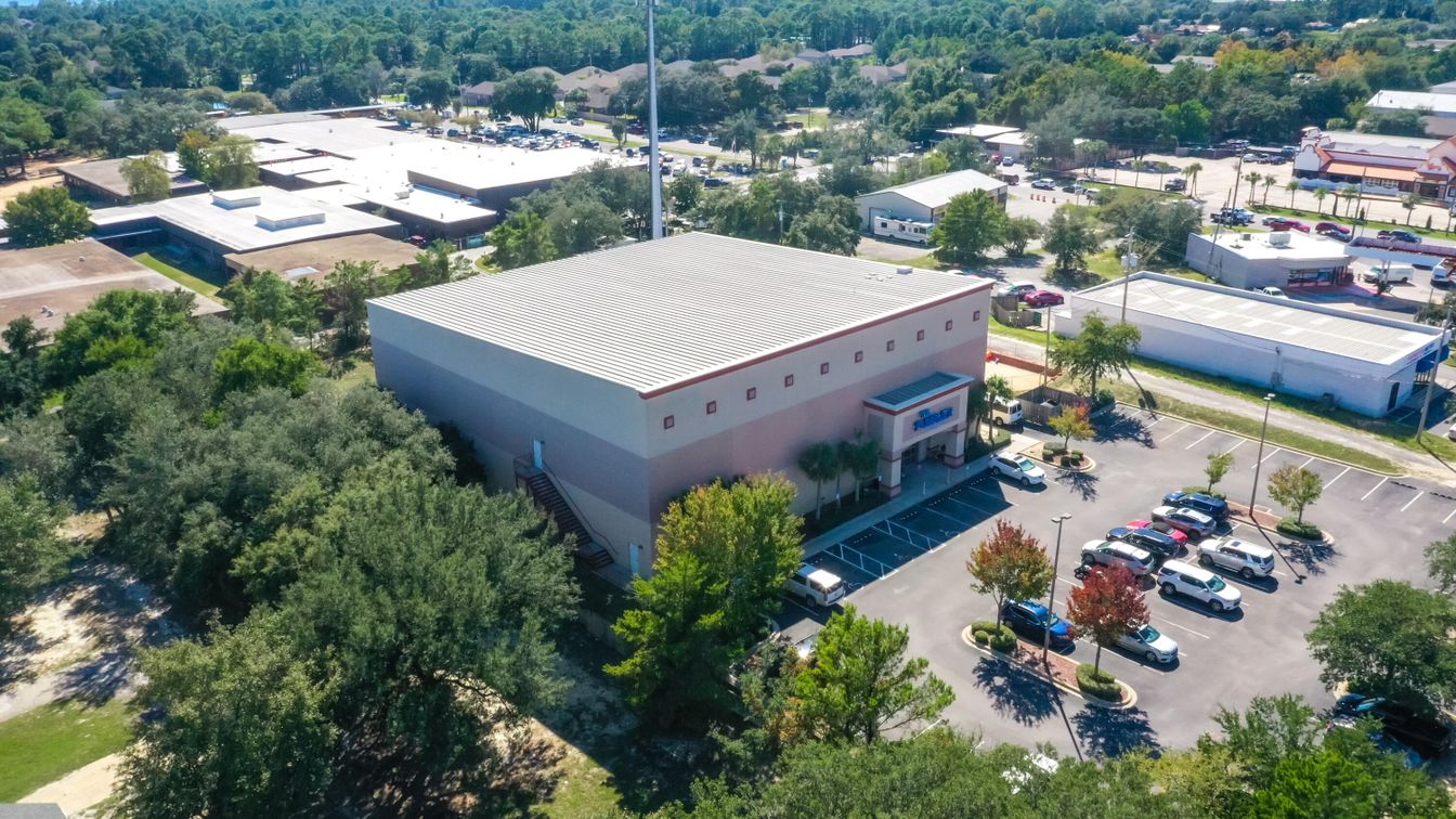 Exterior, Drone
