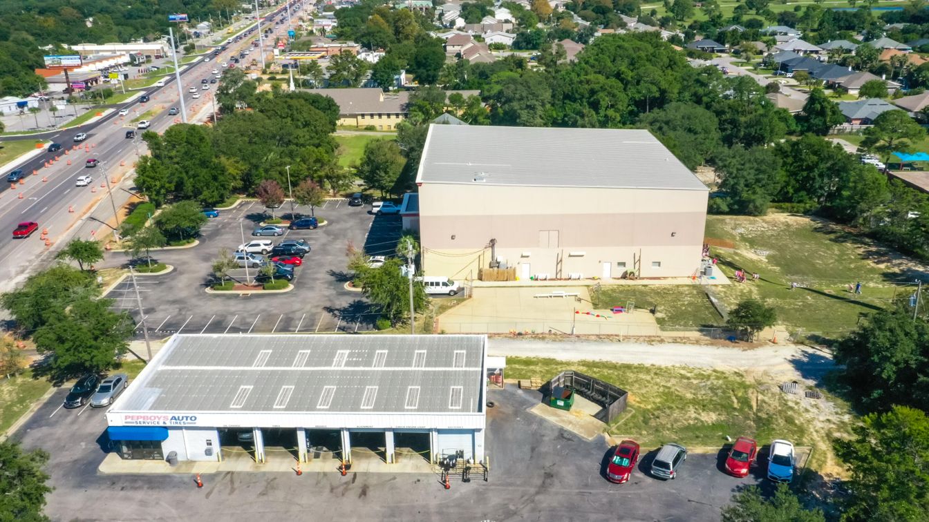 Exterior, Drone