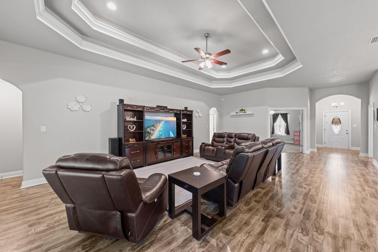 Interior, Living room, Recessed Lighting, Wood Texture Flooring