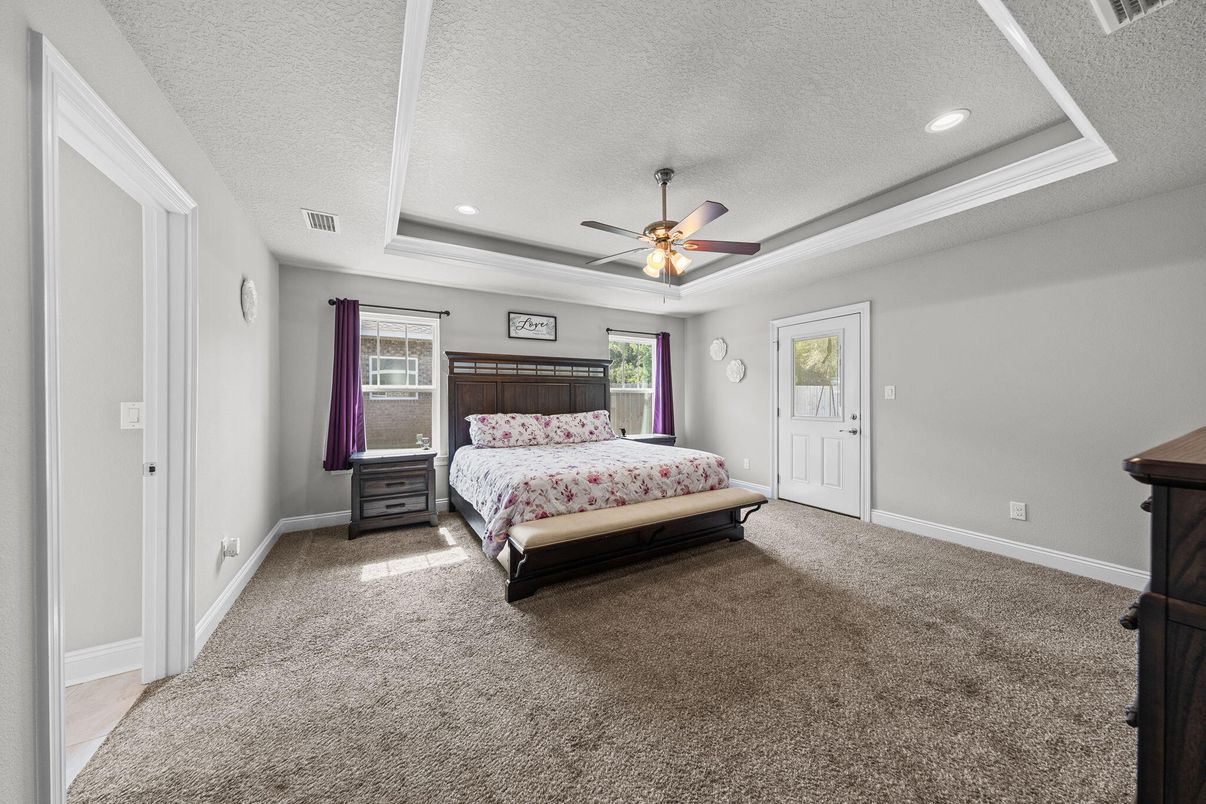 Bedroom, Interior, Recessed Lighting
