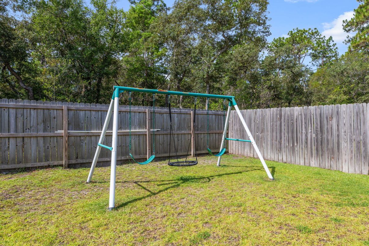 Backyard, Exterior, Playground