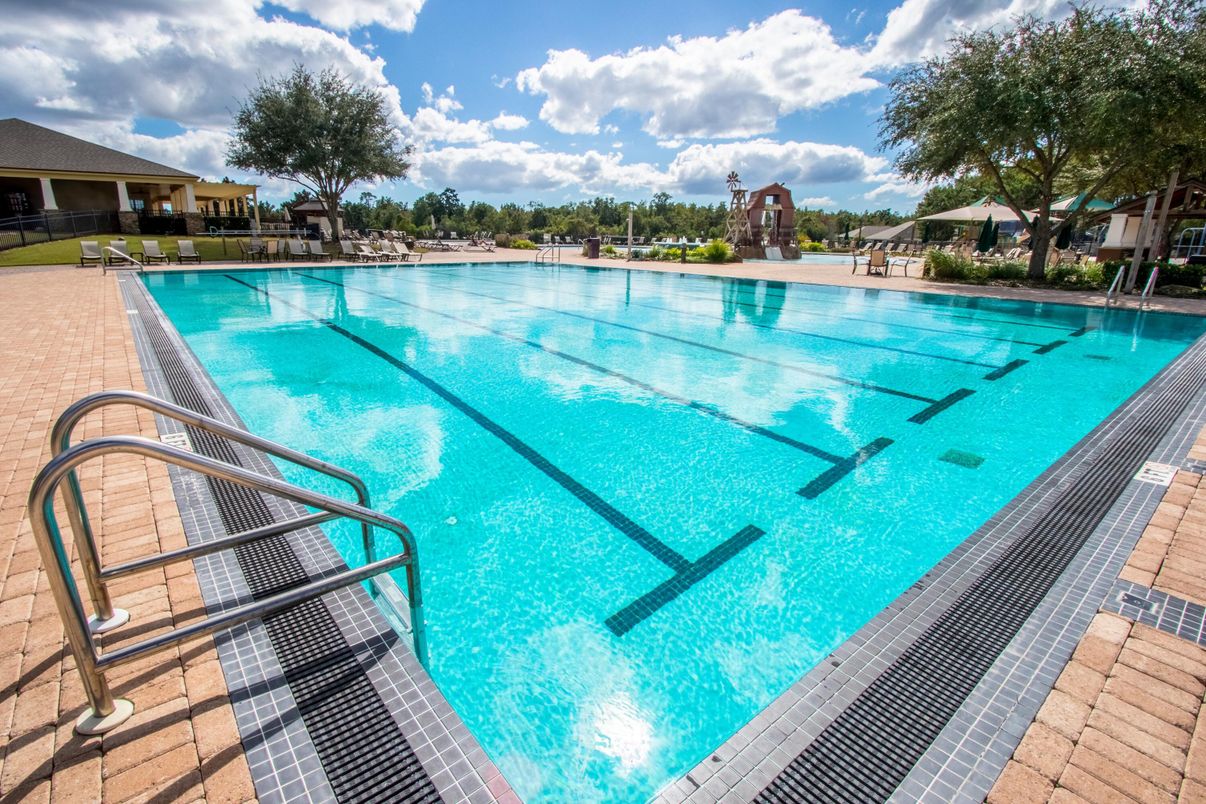 Exterior, Pool
