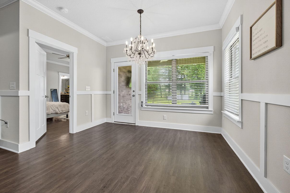 Chandelier, Interior, Wood Texture Flooring