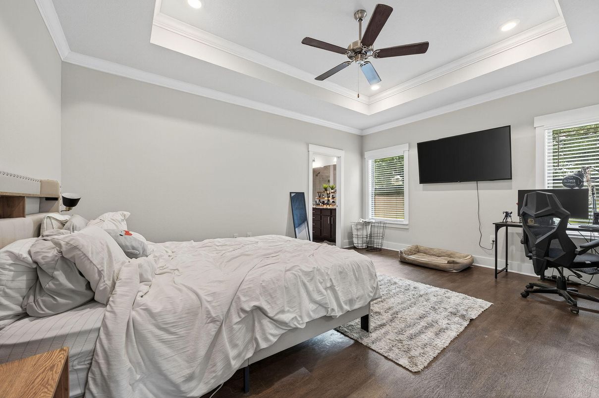 Bedroom, Interior, Recessed Lighting, Wood Texture Flooring
