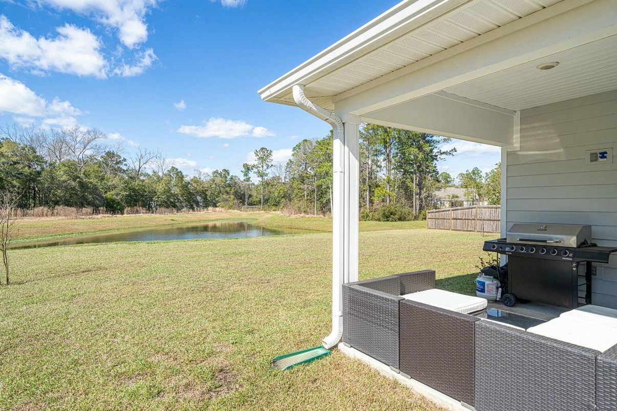 Backyard, Exterior, Water