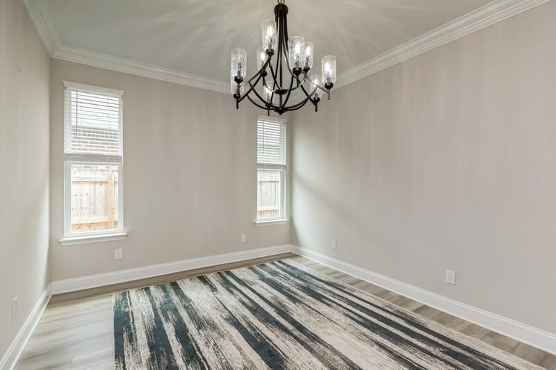 Chandelier, Empty room, Interior, Wood Texture Flooring